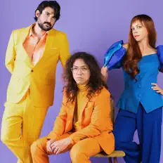 收听 Arc Iris、观看音乐视频、阅读小传、查看巡演日期等 ！