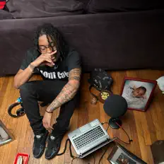 Escucha a Monty Makonnen, mira videos musicales, lee su biografía, consulta las fechas de las gira y más.