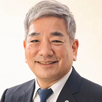 Listen to 歌手志望弁護士ささせ, watch music videos, read bio, see tour dates & more!