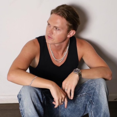 Listen to Corey Corner, watch music videos, read bio, see tour dates & more!