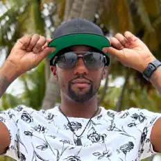 Luister naar Marcus A. Brown, bekijk muziekvideo's, lees de bio, bekijk de tourdata, en meer!