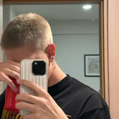 Escucha a ada, mira vídeos musicales, lee la biografía, consulta fechas de giras y mucho más.