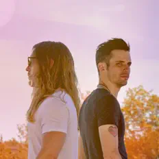 Dengarkan WAR FOR CADENCE, tonton video musik, baca bio, lihat tanggal tur & lainnya!