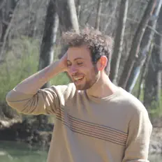 Listen to Daniel Nieberg, watch music videos, read bio, see tour dates & more!