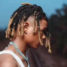 Ouça Godskidx_, assista a videoclipes, leia a biografia, veja as datas das turnês e mais!