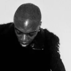 Tx Kiju dinle, müzik videolarını izle, biyografisini oku, tur tarihlerini ve daha fazlasını gör!