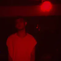 Dengarkan undefined, tonton video musik, baca bio, lihat tanggal tur & lainnya!