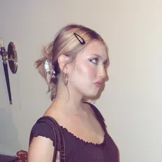 Hör dir Liliana Tovar Dalton an, schau dir Musikvideos an, lies die Biografie, finde Tourdaten und mehr!