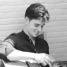 聆聽 Guus Hulshof、觀看音樂影片、閱讀小傳、查看巡演日期等！