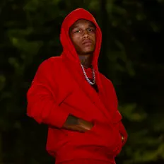 Young Majeを聴いたり、ミュージックビデオを鑑賞したり、経歴やツアー日程などを確認したりしましょう！