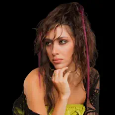 Taya Elle을(를) 듣고, 뮤직 비디오를 보고, 약력을 읽고, 투어 일정 등을 확인하세요!