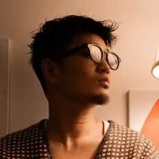 ZIW: песни, клипы, биография, даты выступлений и многое другое.