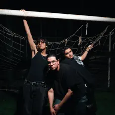 Dengarkan Perdón Amor, tonton video musik, baca bio, lihat tanggal tur & lainnya!