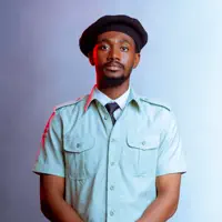 Ascolta undefined, guarda video musicali, leggi la biografia, vedi le date del tour & altro!