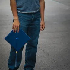 聆聽 Leo I Garcia、觀看音樂影片、閱讀小傳、查看巡演日期等！