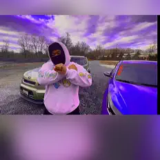 LuRelo을(를) 듣고, 뮤직 비디오를 보고, 약력을 읽고, 투어 일정 등을 확인하세요!