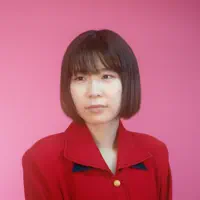 Ouça undefined, assista a videoclipes, leia a biografia, veja as datas das turnês e mais!