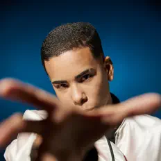 收听 Jversos、观看音乐视频、阅读小传、查看巡演日期等 ！