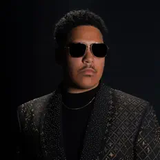 Ακούστε περιεχόμενο από Sheldon Smith, παρακολουθήστε μουσικά βίντεο, διαβάστε το βιογραφικό, δείτε ημερομηνίες περιοδείας, και πολλά ακόμη!