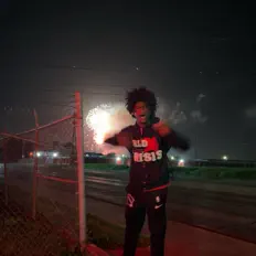 7002dre을(를) 듣고, 뮤직 비디오를 보고, 약력을 읽고, 투어 일정 등을 확인하세요!