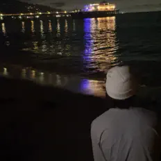 bossbean을(를) 듣고, 뮤직 비디오를 보고, 약력을 읽고, 투어 일정 등을 확인하세요!