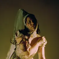 undefined सुनें, म्यूज़िक वीडियो देखें, बायो पढ़ें, दौरे की तारीखें और बहुत कुछ देखें!