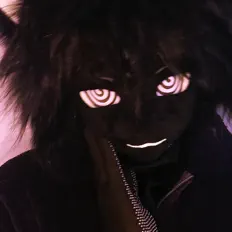 聆聽 RARITY、觀看音樂影片、閱讀小傳、查看巡演日期等！