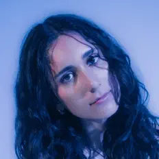 Écoutez Andie Mackenzie, regardez des vidéoclips, lisez la biographie, consultez les dates de tournée et plus encore !