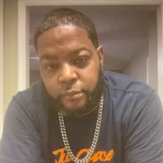 Dengarkan Jus.Chase, tonton video musik, baca bio, lihat tanggal tur & lainnya!