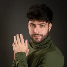Listen to Danilo Paris, watch music videos, read bio, see tour dates & more!