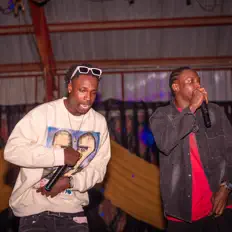 Dengarkan Sons Of Beauty, tonton video musik, baca bio, lihat tanggal tur & lainnya!