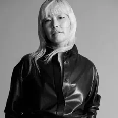 Listen to Narumi Herisson, watch music videos, read bio, see tour dates & more!