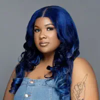 undefined을(를) 듣고, 뮤직 비디오를 보고, 약력을 읽고, 투어 일정 등을 확인하세요!