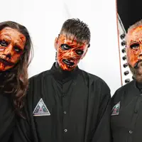 Ascolta undefined, guarda video musicali, leggi la biografia, vedi le date del tour & altro!