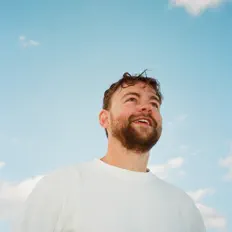 Billy Low을(를) 듣고, 뮤직 비디오를 보고, 약력을 읽고, 투어 일정 등을 확인하세요!