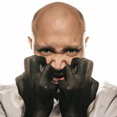 Ouve Синдром Саламандры, vê vídeos de música, lê a biografia, vê as datas da digressão e muito mais!