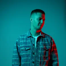 Escucha a Dima Kaminskiy, mira vídeos musicales, lee la biografía, consulta fechas de giras y mucho más.