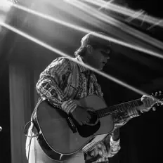 Listen to Lincoln Swanzy, watch music videos, read bio, see tour dates & more!