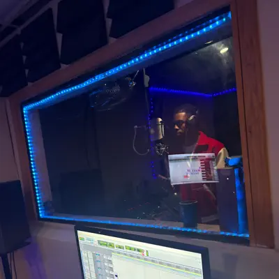 Listen to Lol Trell, watch music videos, read bio, see tour dates & more!