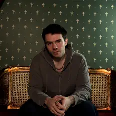 Azazel 악마: песни, клипы, биография, даты выступлений и многое другое.