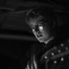 收听 George D. Wilkinson、观看音乐视频、阅读小传、查看巡演日期等 ！