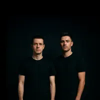 undefined: песни, клипы, биография, даты выступлений и многое другое.