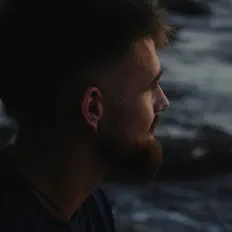 收听 PEPAZ、观看音乐视频、阅读小传、查看巡演日期等 ！