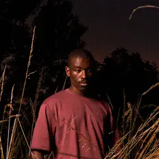 Écoutez VBJR, regardez des vidéoclips, lisez la biographie, consultez les dates de tournée et plus encore !