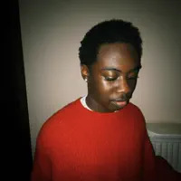 Ascolta undefined, guarda video musicali, leggi la biografia, vedi le date del tour & altro!