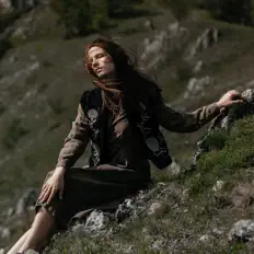 Алгома을(를) 듣고, 뮤직 비디오를 보고, 약력을 읽고, 투어 일정 등을 확인하세요!