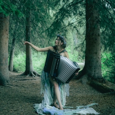 Listen to Dune Moss, watch music videos, read bio, see tour dates & more!