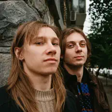 Luister naar The Sonic Temple, bekijk muziekvideo's, lees de bio, bekijk de tourdata, en meer!