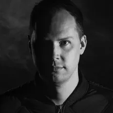 Dengarkan Stephan Hinz, tonton video musik, baca bio, lihat tanggal tur & lainnya!