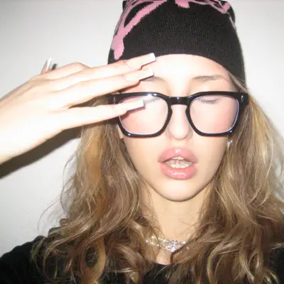 Listen to milxsha, watch music videos, read bio, see tour dates & more!